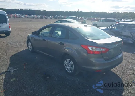 2013 Ford Focus S z USA, uszkodzony, nr VIN 1FADP3E23DL294688